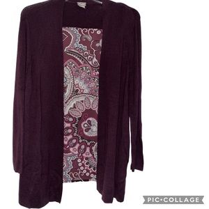 Chico’s Size 2 Long Cardigan Knit Wine and Paisley Pockets - Pre-Owned Light